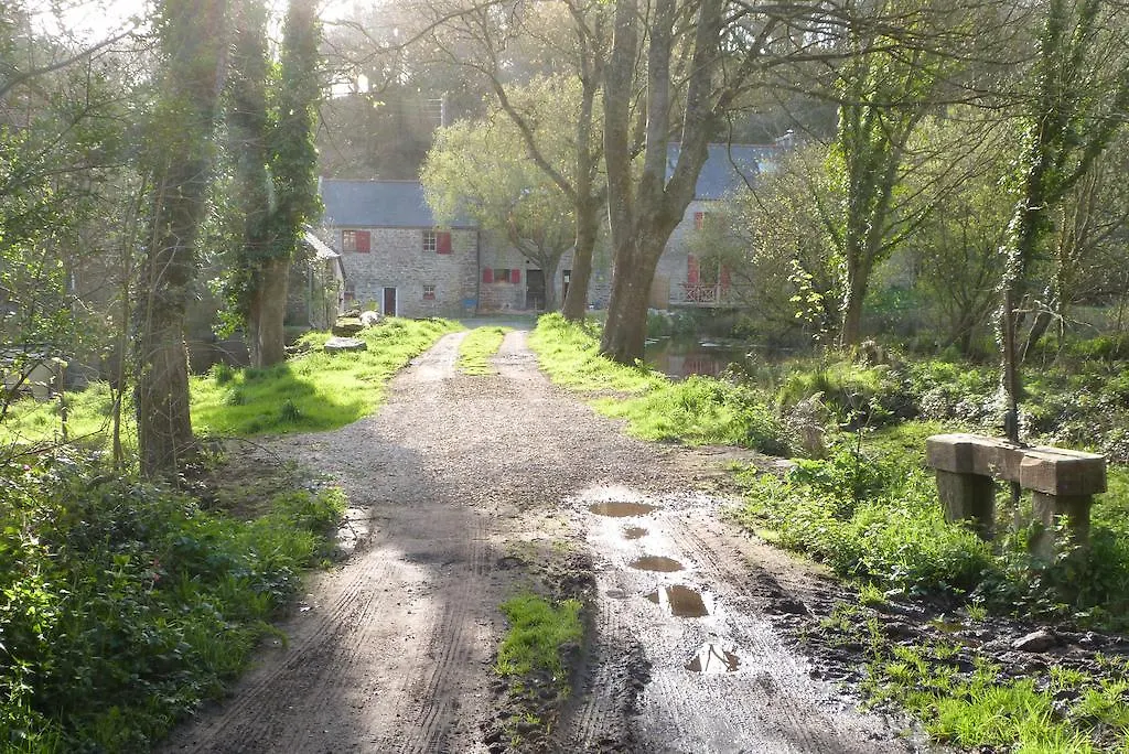 Chambres D'Hotes Du Moulin De Brendaouez Guisseny 0*,  Франция